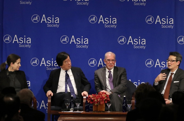 L to R: Barbara Demick, Hitoshi Tanaka, Evans J.R. Revere, and Victor Cha discuss security in Northeast Asia (Ellen Wallop/Asia Society)