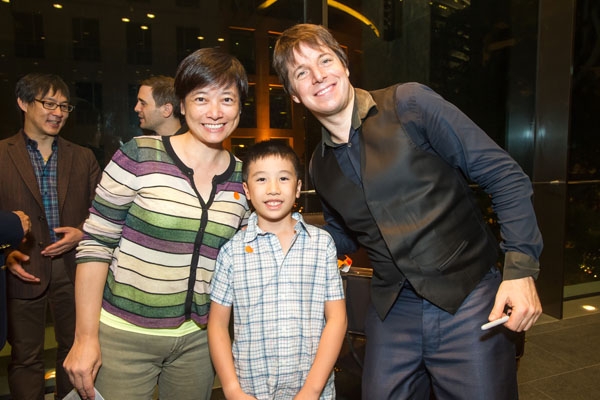 American Grammy Award-winning violinist Joshua Bell joined the audience for a photograph after his performance on November 3, 2013. 