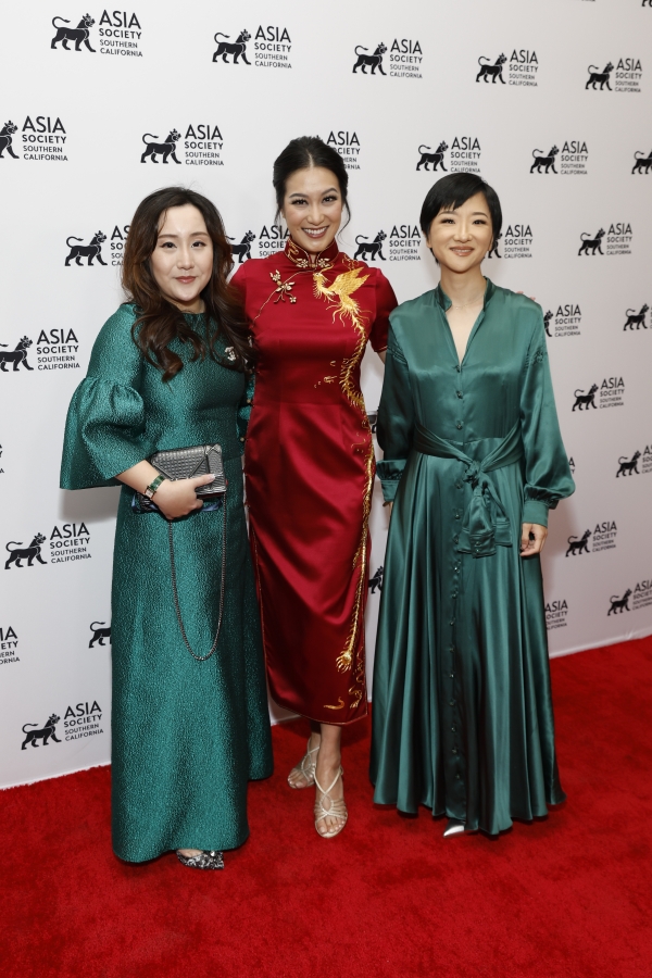  Vincy Zhou, Kara Wang , Grace Pei red carpet