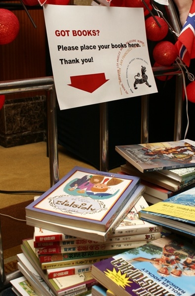 More than 2000 books were donated to ASKC’s “Got Books?” campaign, which partnered with several public and private organizations. (Asia Society Korea Center)