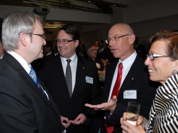 L to R: Prime Minister Rudd, the Hon. Warwick Smith AM, Professor Frederick Hilmer AO, Vice-Chancellor and President, University of New South Wales, and Claire Hilmer. (Jan Kuczerawy/Asia Society)