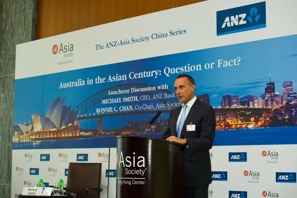 Gilles Plante, Chief Executive of Asia Unit of ANZ Bank , introduces Michael Smith. (Asia Society Hong Kong Center)