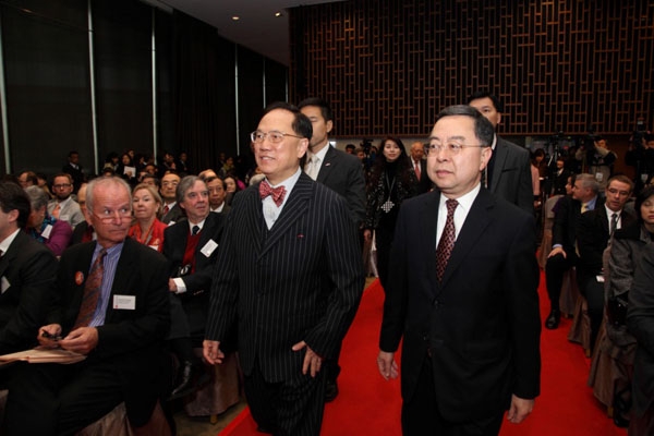 Asia Society Hong Kong Center invited Donald Tsang, former Chief Executive of Hong Kong SAR (left), as an officiating guest for Asia Society Hong Kong Center’s Grand Opening on February 9, 2012. (Right: Ronnie Chan, Co-Chairman of Asia Society and Chairman of Asia Society Hong Kong Center) 