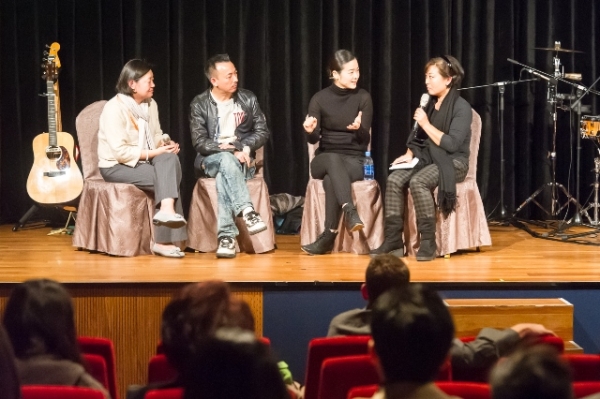 L to R: Ms. Alice Mong, Executive Director of Asia Society Hong Kong Center, Mr. Victor Pang, Artistic Director of Actors' Family, Jaram Lee, professional Pansori singer, and translator.
