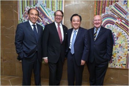 (Photos by Les Dainter. From left): Frank Tudor, ACBC, The Hon Warwick Smith AM, H.E. Mr Chen Yuming, and Jim Harrowell AM