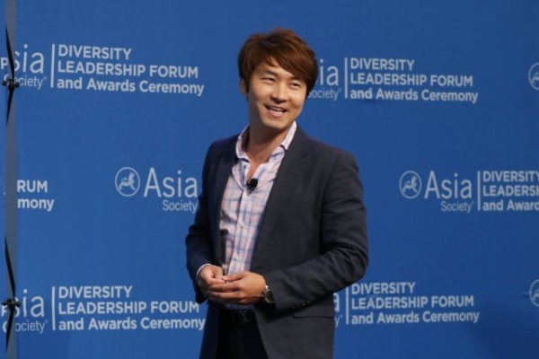 Pirq CEO and former Apprentice contestant James Sun speaks at the 2015 Diversity Leadership Forum. (Ellen Wallop/Asia Society) 