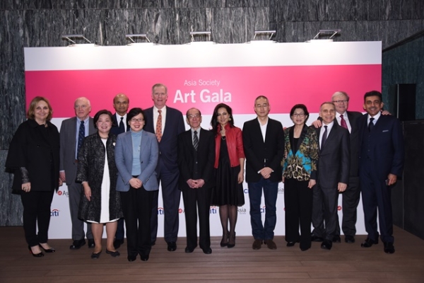 (From left to right) Asia Society President and CEO Josette Sheeran, Trustee Emeritus Jack Wadsworth, Asia Society Hong Kong Center Executive Director S. Alice Mong, Trustee Omar Ishrak, Hong Kong Undersecretary for Home Affairs Florence Hui, Trustee J. Frank Brown; Honorees Wucius Wong, Shahzia Sikander, and Do Ho Suh; Ambassador-at Large, Singapore Foreign Ministry; Former Ambassador of Singapore to the United States and Trustee Chan Heng-Chee; Trustee Mitch Julis, President of Asia Society Policy Institu