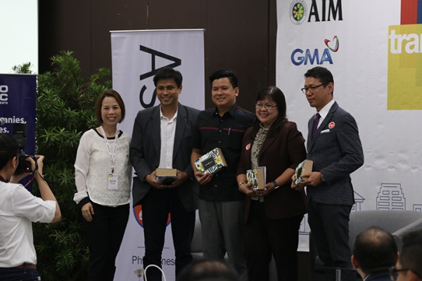 (L-R) Asia Society Executive Director Suyin Lee, BusinessWorld Editor In Chief Roby Alampay, Presidential Communications Office Asst. Secretary Kris Ablan, Department of Budget and Management Asst. Secretary Lilia Guillermo, Jesse Robredo Institute of Governance Director Dr. Francisco Magno
