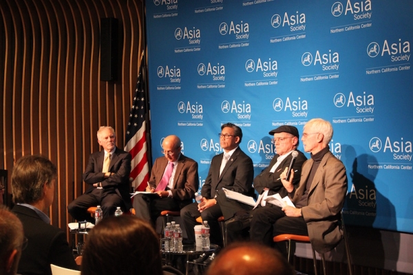 Schell offered remarks on the second panel about China. (Yiwen Zhang/Asia Society)