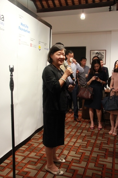 S. Alice Mong, Executive Director of Asia Society Hong Kong Center, gave a welcome note at the Open House Evening of It Begins with Metamorphosis: Xu Bing. (Asia Society Hong Kong Center) 