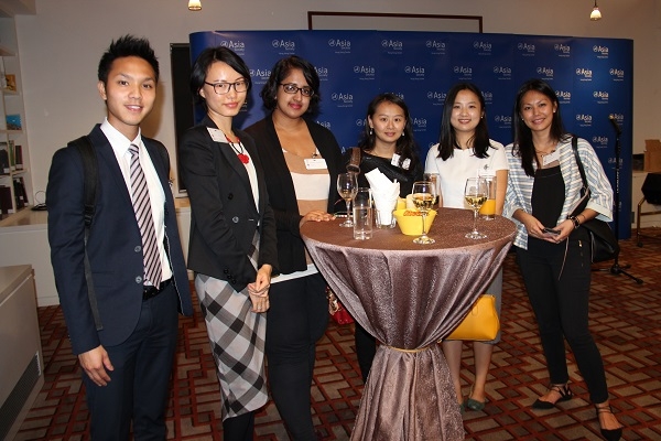 Happy faces at Asia Society Hong Kong Center's Corporate Connection Night 2015.