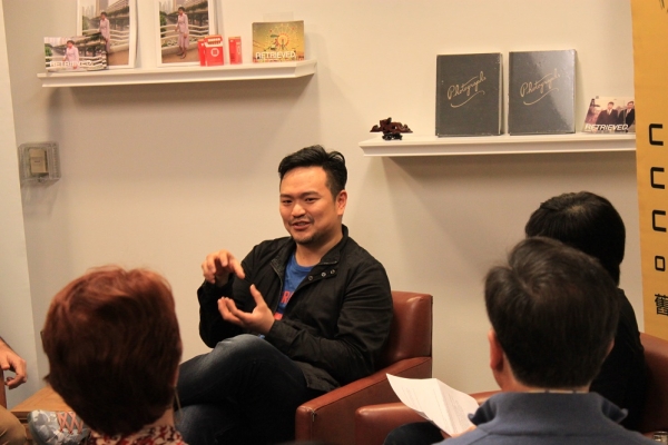 Kurt Tong answering a question from the audience (Asia Society)