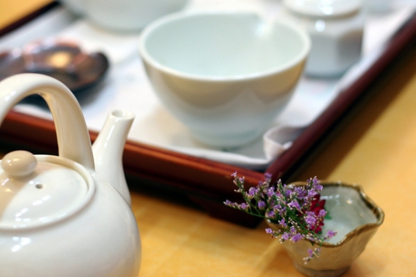Tea ceremony (hojusaram/flickr)
