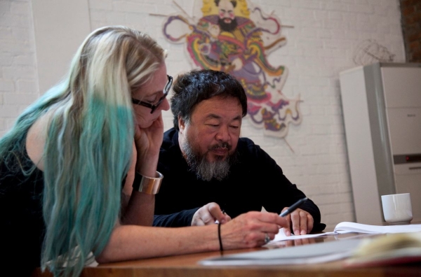 Exhibition curator Cheryl Haines consults with Ai Weiwei at the artist's studio in Beijing, June 2014; For-Site Foundation, photo: Jan Stürmann