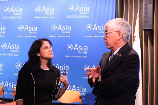 Kohli and Gee continue the discussion post-event. (Yiwen Zhang/Asia Society)