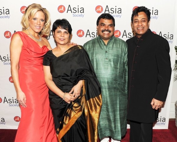 L to R: Benefit Chair Stephanie Foster, chef Surbhi Sahni, chef Hemant Mathur, and Asia Society Events and Visitor Services Director Hesh Sarmalkar. (Billy Farrell)