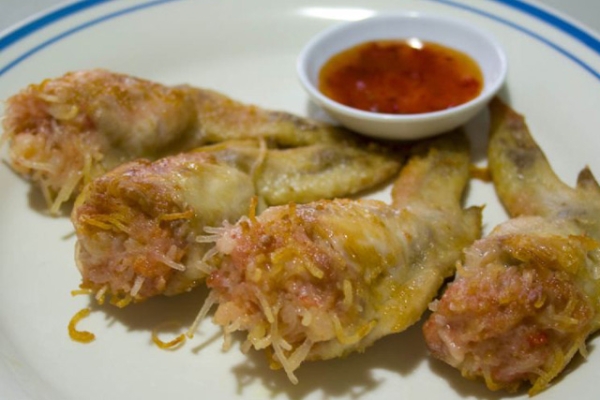 Thai Stuffed Chicken Wings(Photo by I'm[Pupi]/flickr)