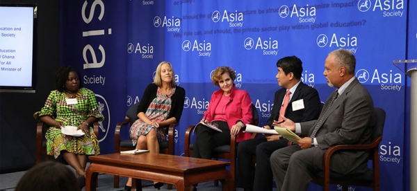 Panelists at the event, "What Global Education Can Learn from Public Health." From left: Dolores Dickson, Regional Executive Director, Camfed West Africa; Wendy Kopp, CEO and Co-Founder, Teach For All; Alice Albright, CEO, Global Partnership for Education; Ju-Ho Lee, Education Commissioner and former Minister of Education, Republic of Korea; and Tony Jackson, Vice President, Education, and Director, Center for Global Education at Asia Society (moderator). (Ellen Wallop/Asia Society)