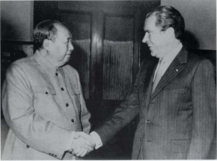 AB #40 - Mao and Nixon