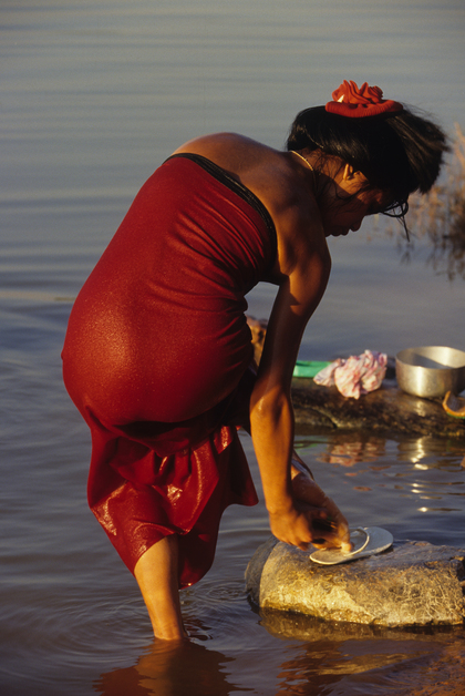 Indian bathing spy