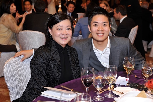 (L to R) S. Alice Mong and Tony Cheng at Asia Society’s second annual Art Gala on May 12, 2014. (Asia Society Hong Kong Center)