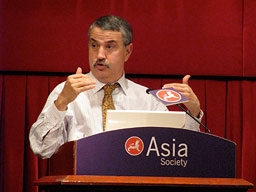 Thomas Friedman in Hong Kong on Dec. 16, 2008. (Asia Society Hong Kong Center)