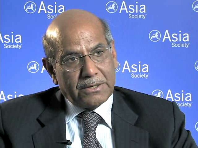 Former Indian Foreign Secretary Shyam Saran discusses U.S.-Pakistan relations and implications for India at Asia Society New York on May 11, 2011. (5 min., 20 sec.)