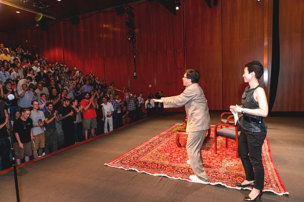 Jackie Chan receives a standing ovation at Asia Society headquarters in New York. (C. Bay Milin/Asia Society)