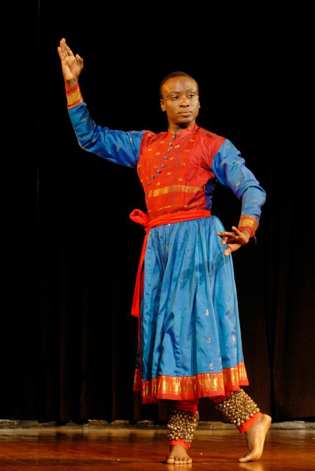 Kathak Costume Dance Dress Indan Bollywood dance Folk Skirt and Blouse  available online