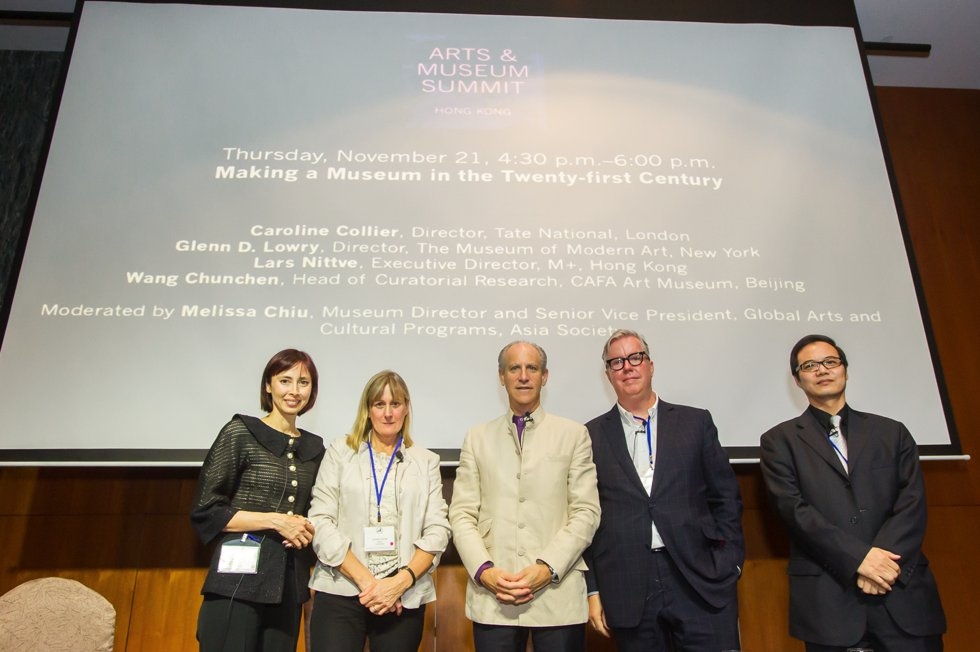 L to R: Melissa Chiu, Caroline Collier, Glenn D. Lowry, Lars Nittve, and Wang Chunchen after discussing "Making a Museum in the 21st Century" during the Arts & Museum Summit at Asia Society in Hong Kong on November 21, 2013. (Nick Mak/Asia Society)