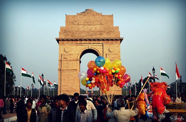 India gate on Republic Day 2011 in New Delhi. (Shilpi Boylla/Flickr)