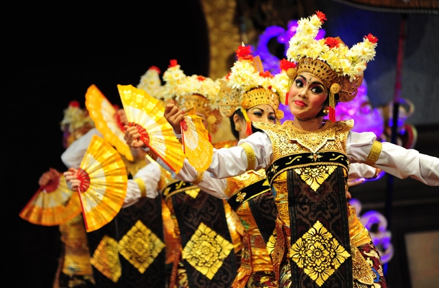 Interview: Emiko Saraswati Susilo on the Beauty of Indonesian Dance ...