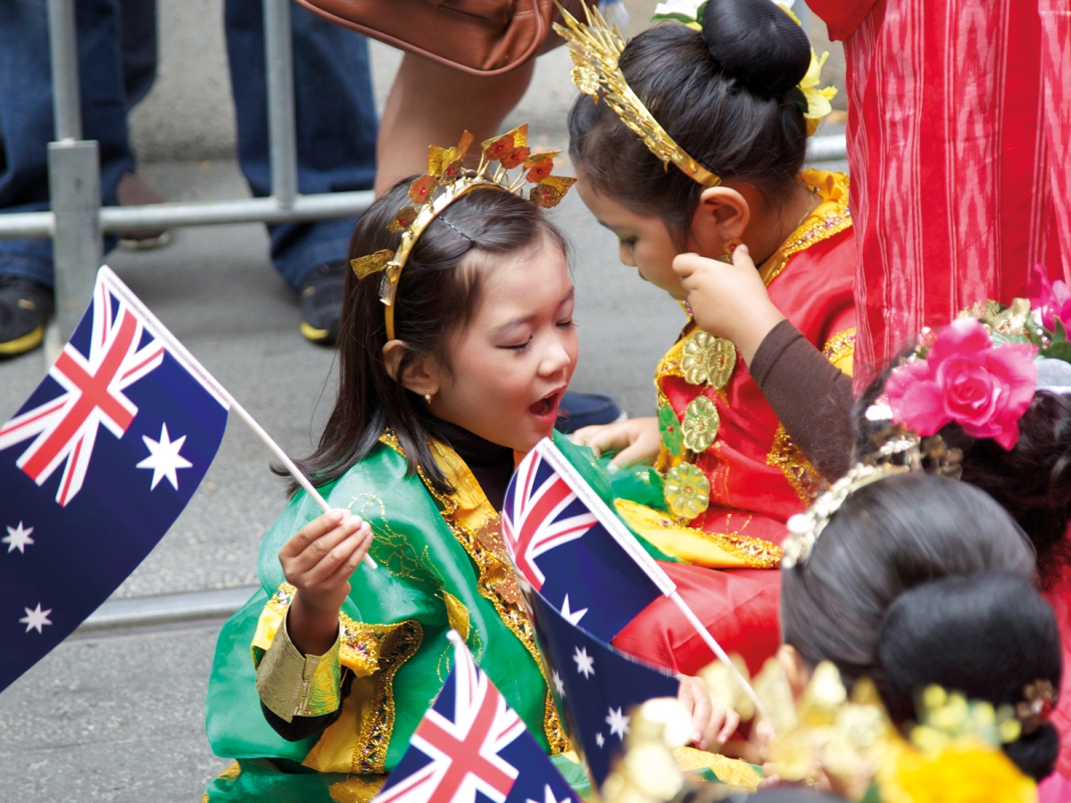 Community Sentiment and Chinese Australian Experiences