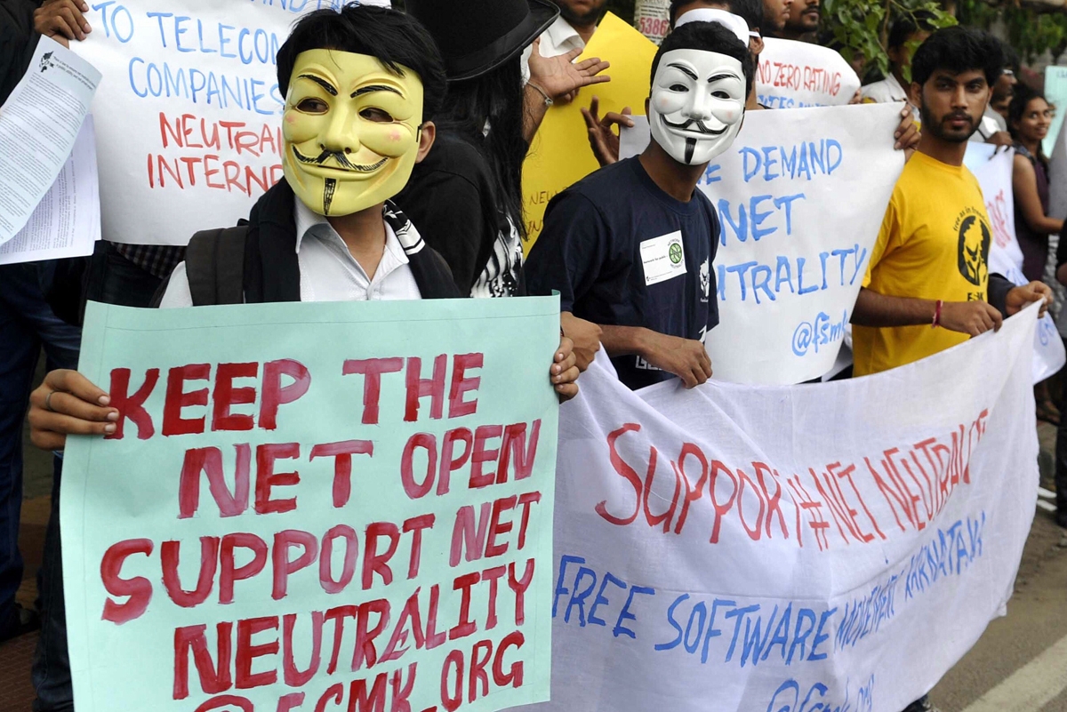 Protesters in India urge the retention of net neutrality in the country