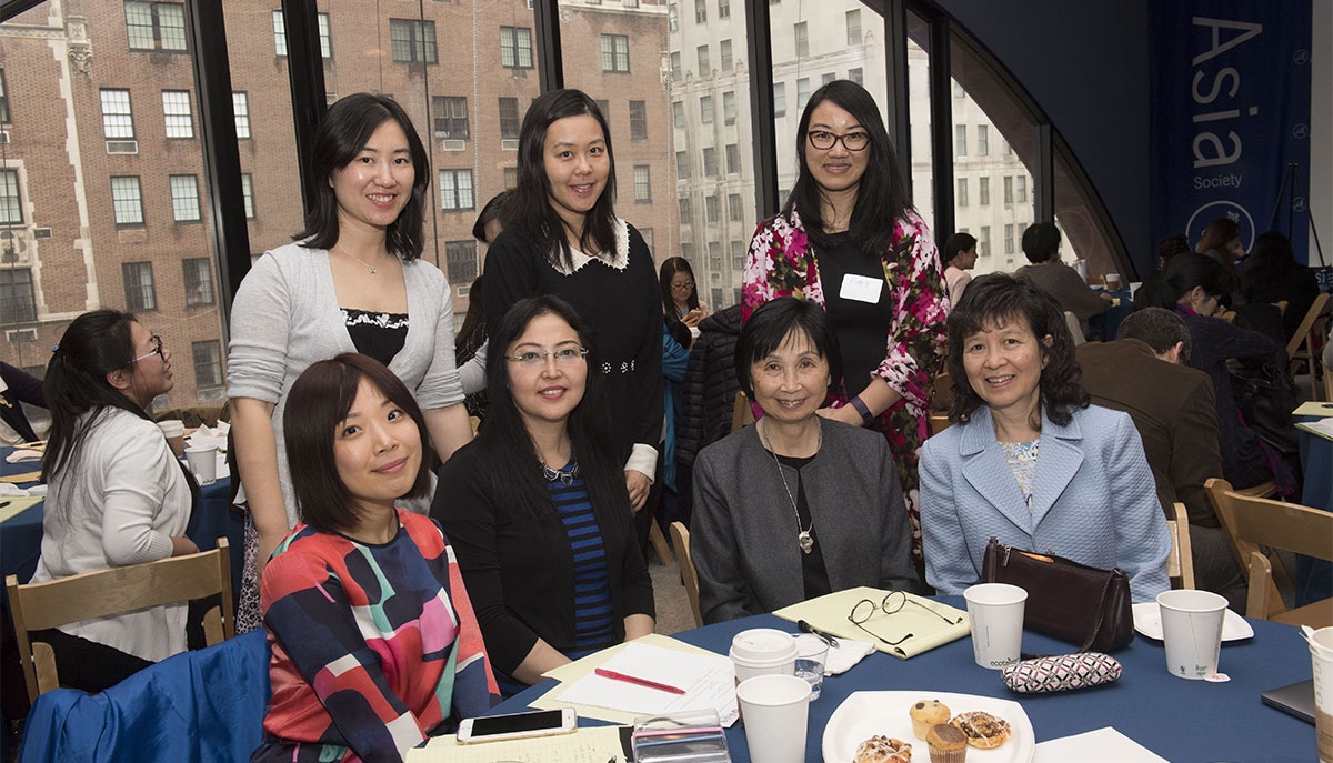 Presenters at the 2018 Asia Society Chinese Language Teachers Institute. From left to right on the back row: Fangzhou Zhang, Yuan Zhao, and Haiyun Lu; from left to right on the front row: Xi Sun, Yan Wang, Wei-Ling Wu, and Shwu-Fen Lin. (Elena Olivo/Asia Society)