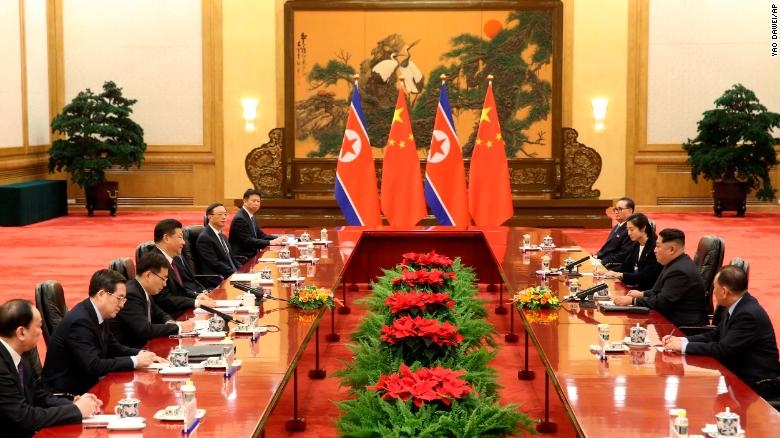 Xi Jinping and Kim Jong Un Delegation Meeting