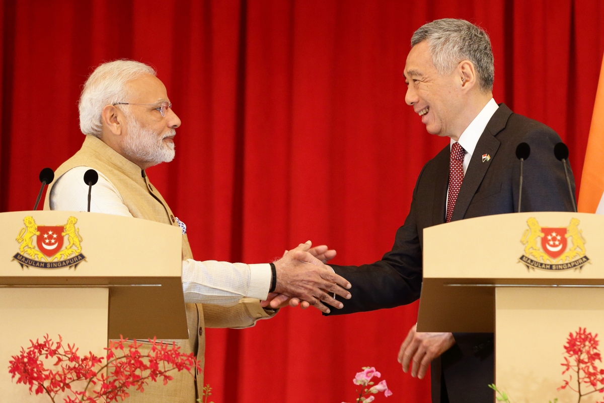Narendra Modi and Lee Hsien Loong 