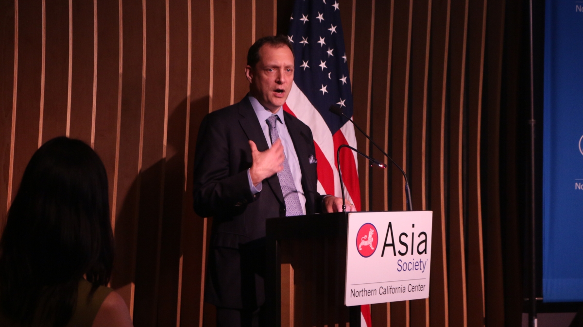 Daniel H. Rosen deliver his introductory remarks of the China SOE Report. (Kevin Kunze/Asia Society)