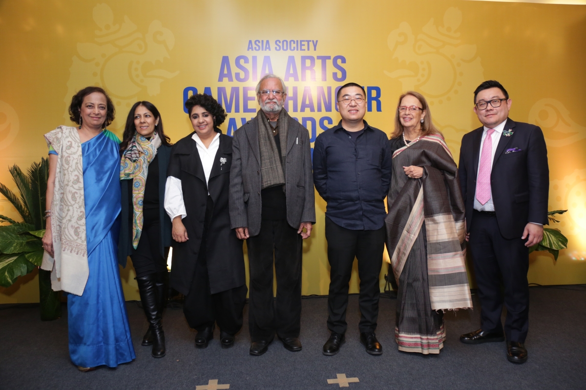 Bunty Chand, Radhika Chopra, Vibha Galhotra, Gulammohammed Sheikh, Yang Yongliang, Pheroza Godrej and Boon Hui Tan
