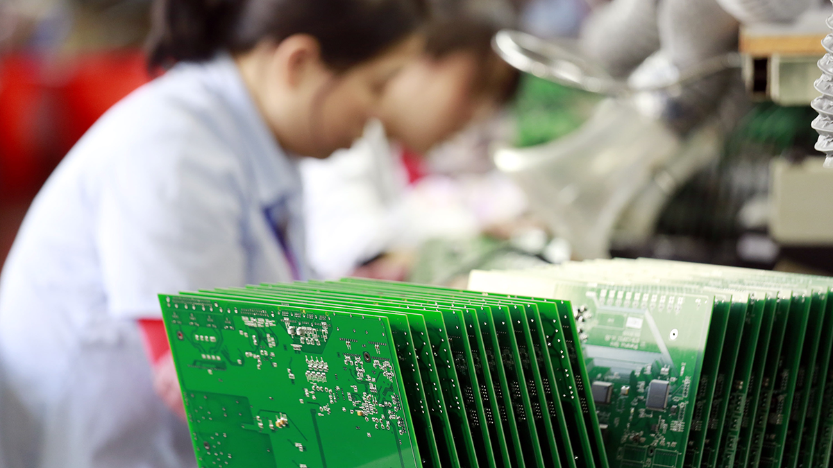 CEB Macroeconomics - Jiujiang China High Tech Manufacturing - Humphery - Shutterstock