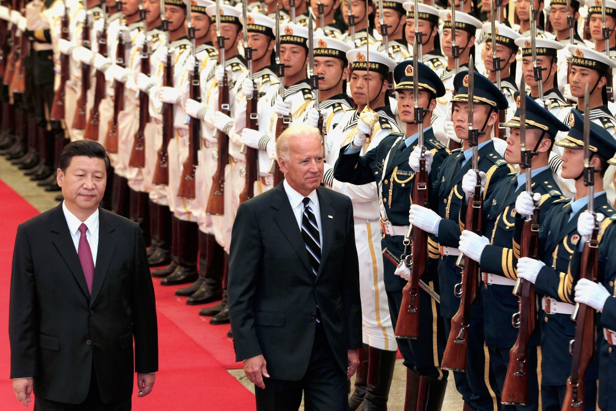 Biden and Xi Meeting 2011