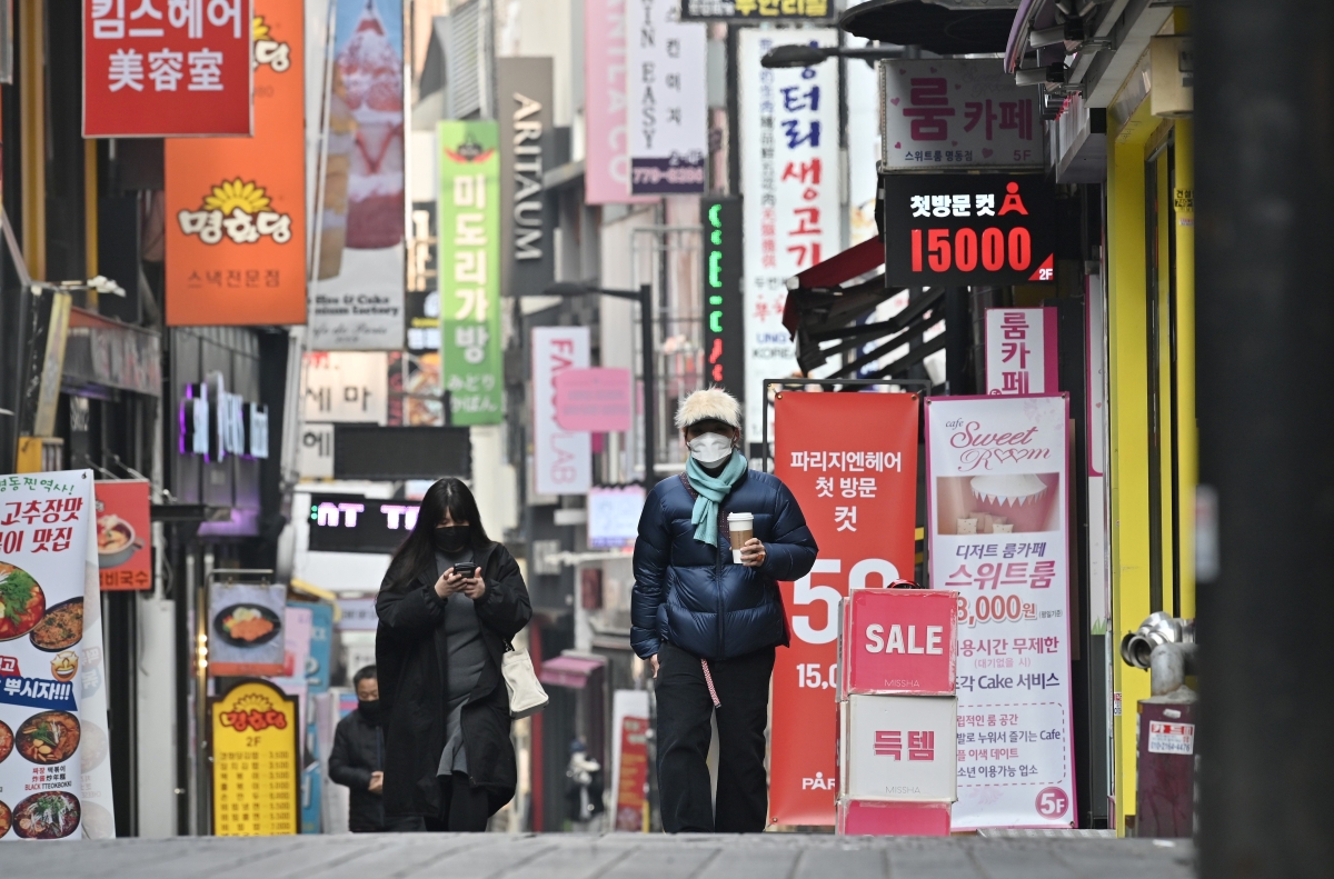 A South Korean street during a COVID lockdown