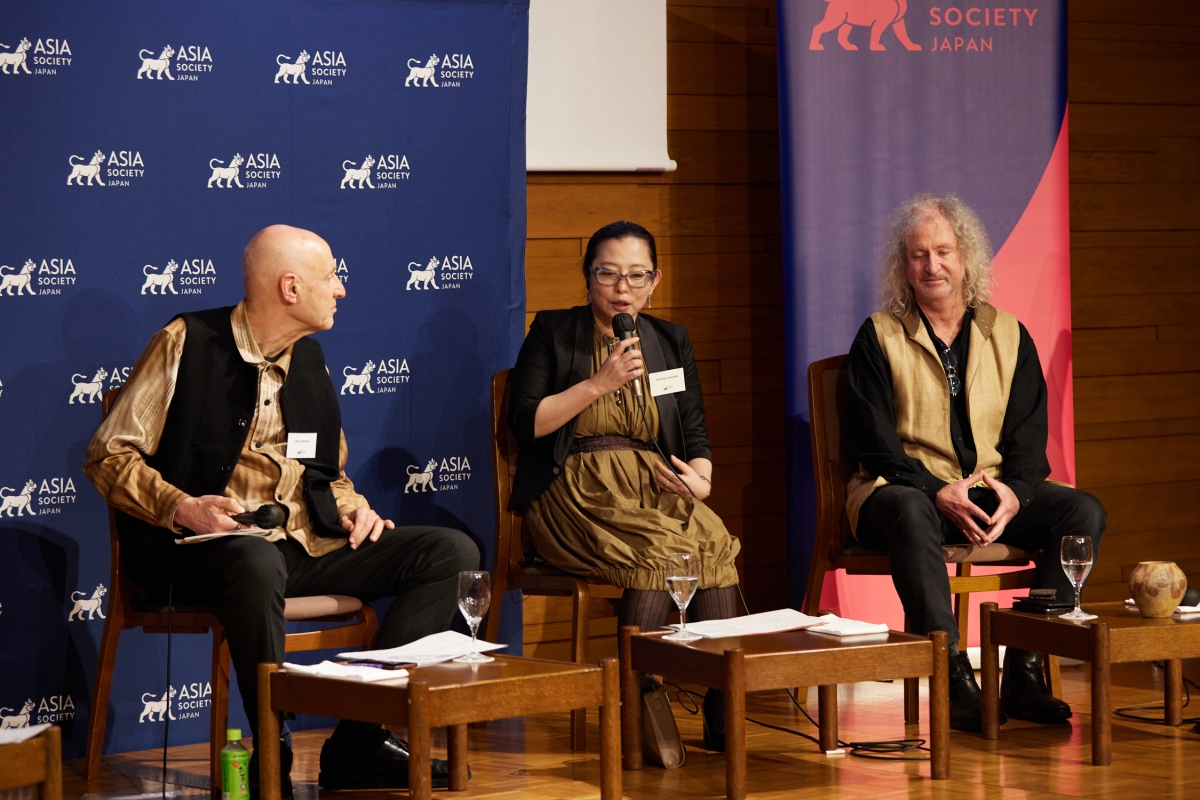 Three panelists, Mr. Beimel, Ms. Iwaseki, and Mr. Yellin in discussion