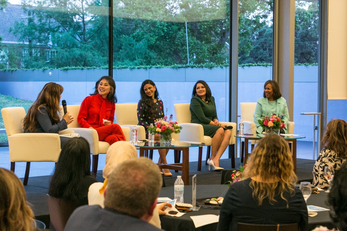 Bank of America Women's Leadership Series: Houston's Leading News Anchors 166