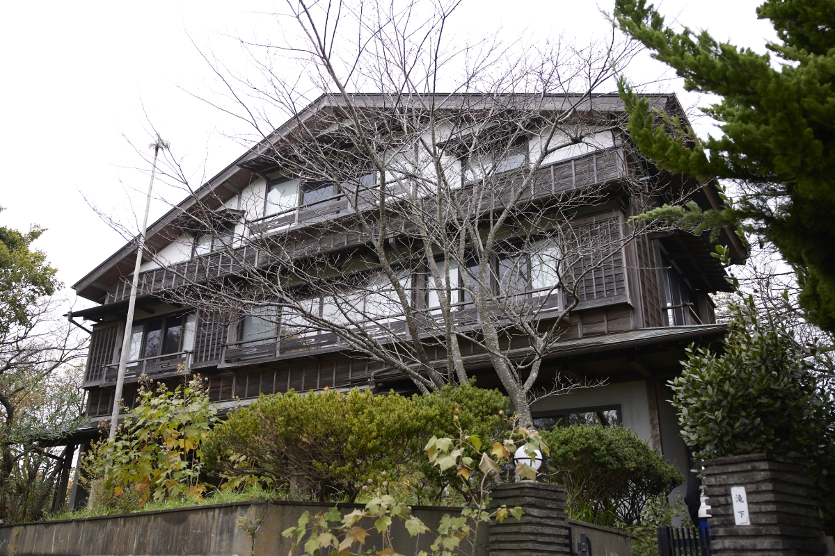 Facade of a Kominka house in Kamakura