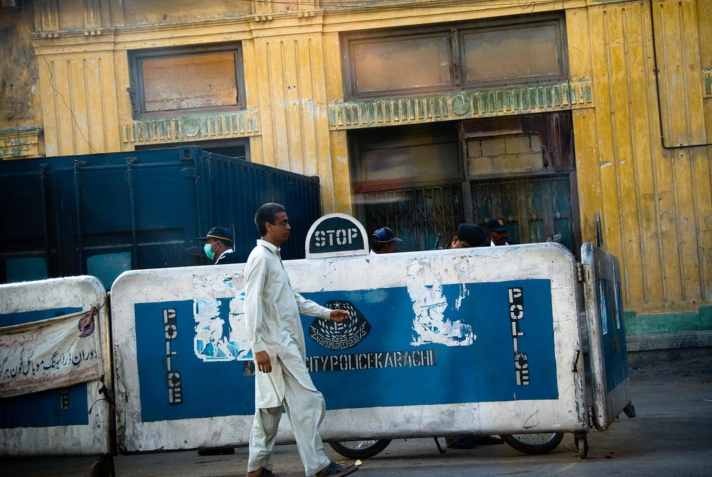 A police checkpoint in Karachi. (Benny Lin/Flickr) 