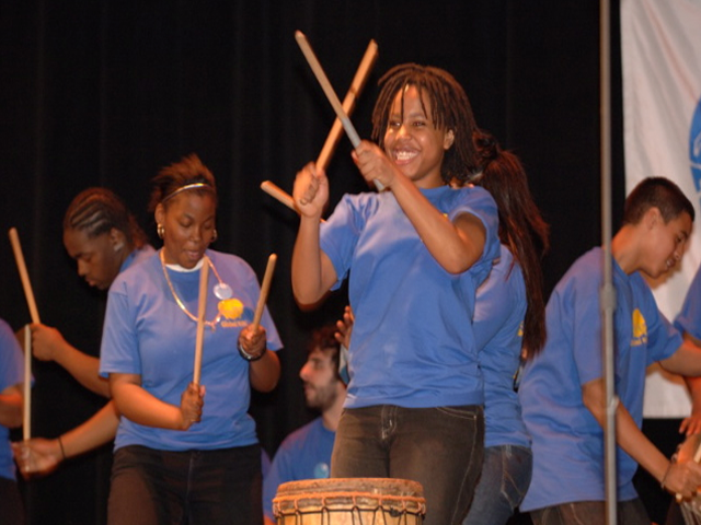 New York City youth express themselves through music, dance, and the arts. (Global Kids)