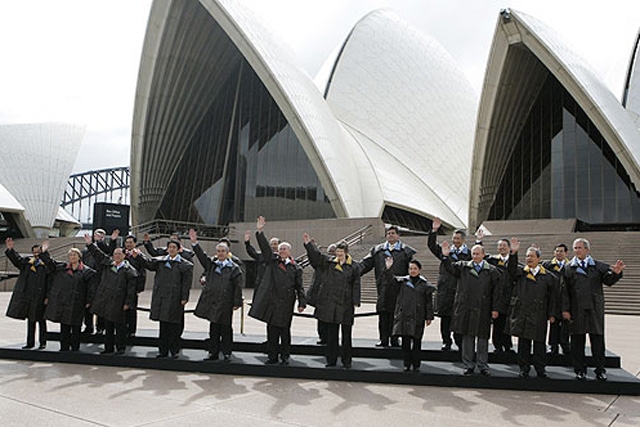 APEC leaders in front of the Sydney Opera House.
