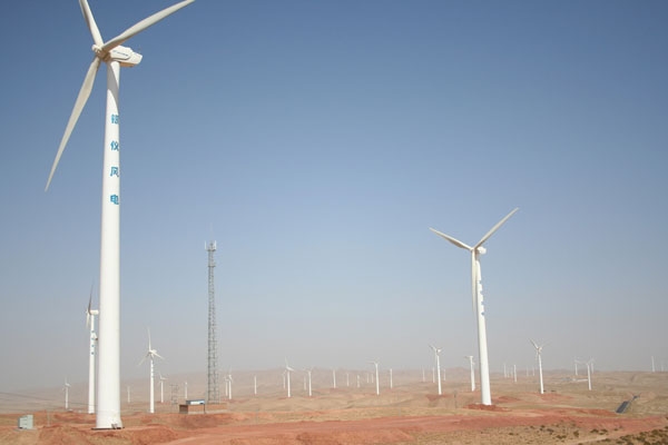 Ningxia Yinyi wind farm. Ningxia Province, China. (Land Rover Our Planet/Flickr)