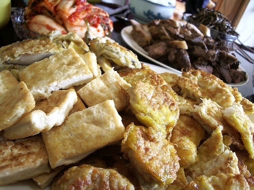 On Chuseok, Koreans prepare a feast to eat together with family. Joe McPherson/ZenKimchi